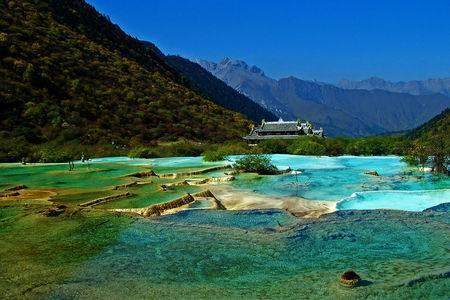 现在去哪个城市旅游合适_现在去什么地方旅游好